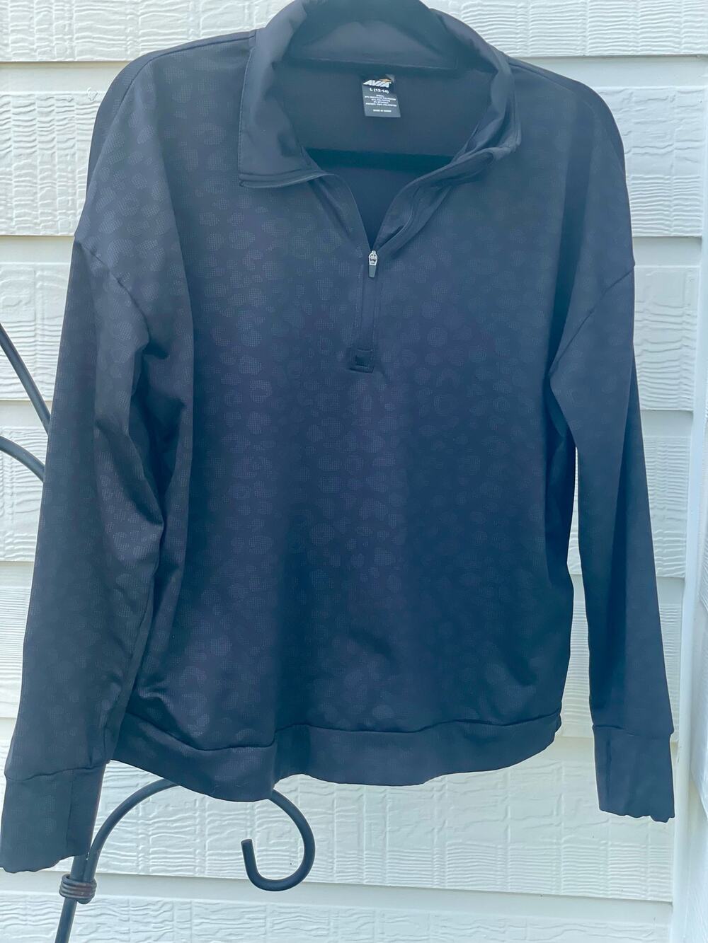 AVIA ladies 1/4 zip gray shadow leopard print LG